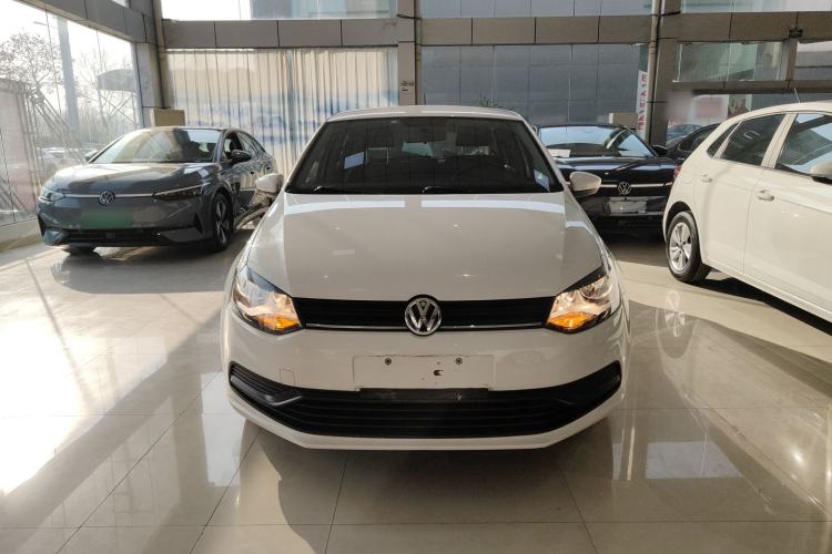 Used Volkswagen Polo 2016 1.4L Automatic Trendy Model
