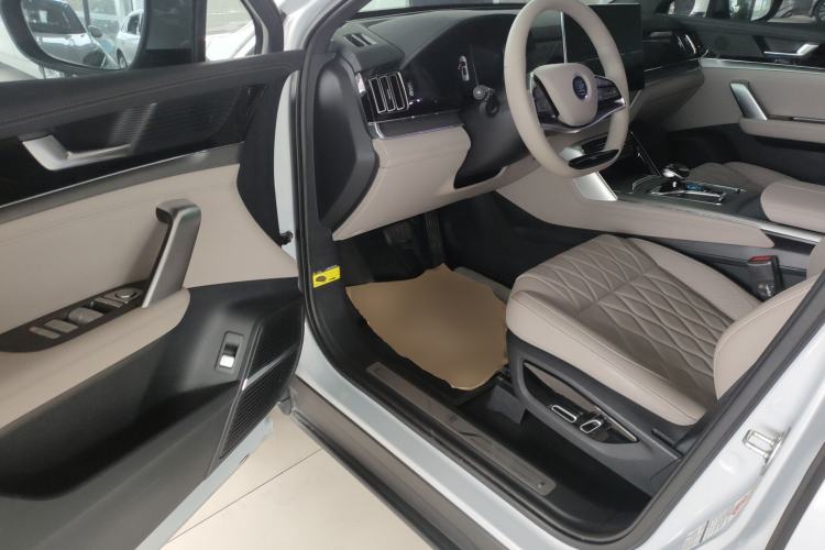 Used BYD Tang New Energy 2025 DM-i 115KM Prestige Model