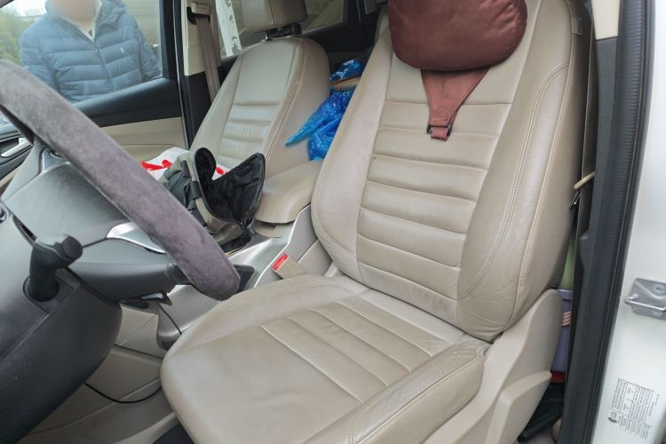 Used Ford Kuga 2013 2.0L GTDi Four-Wheel-Drive Elite Model