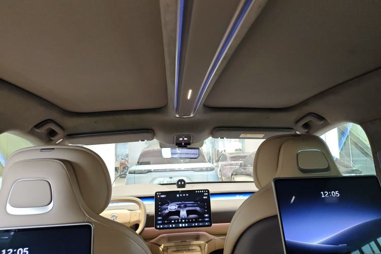 Used Nio ET9 2025 100kWh Signature Edition
