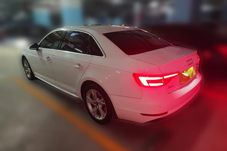 Used Audi A4L 2018 30th Anniversary Edition 40 TFSI Trendy Model
