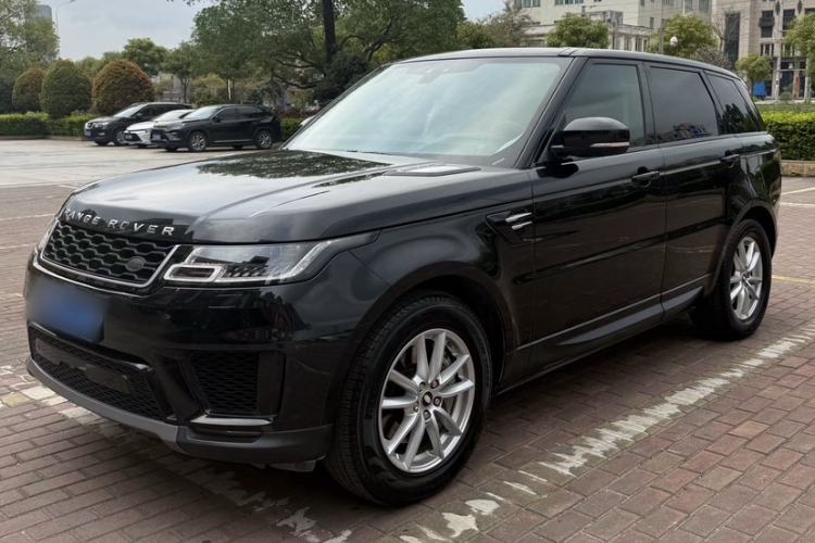 Used Land Rover Range Sport 2020 3.0 L6 SE Exterior 6