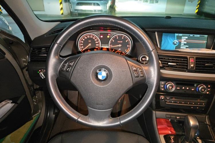 Used BMW X1 2012 sDrive18i Luxury Edition
