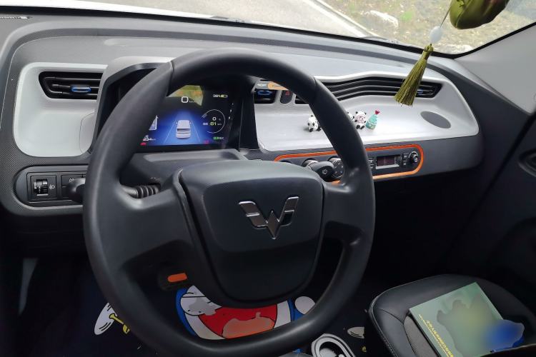 Used Wuling Hongguang MINIEV 2021 Macaron Premium Model – Lithium Iron Phosphate
