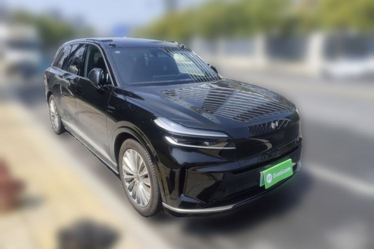 Used ONVO Luxeed L90 2025 Model—Ultra Six-Seater Version
