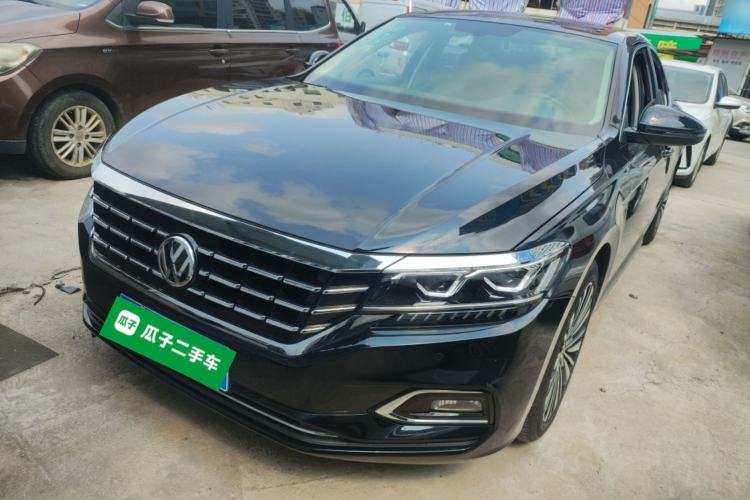 Used Volkswagen Passat 2019 330TSI Luxury Edition China VI Standard