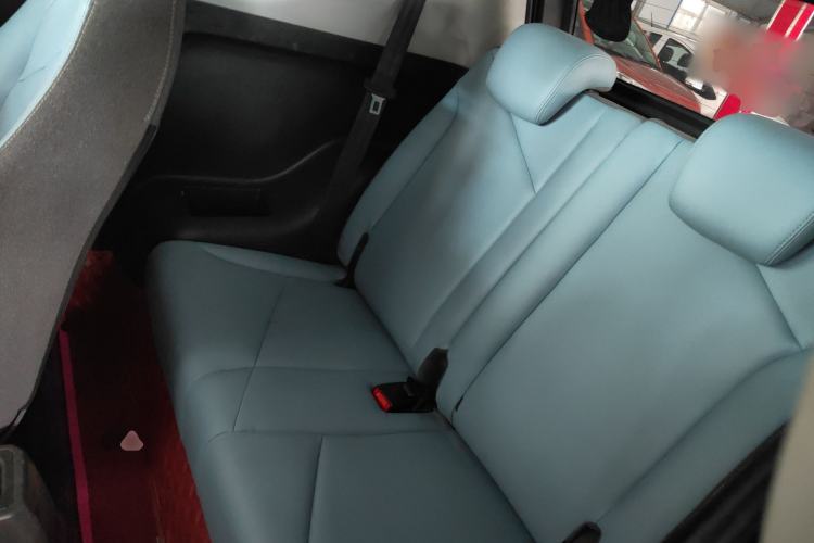 Used Chery QQ Little Ant 2022 Revised Version Sweet Pink Edition Half-Sugar Version Lithium Iron Phosphate 30.7 kWh 30 kW 301 km