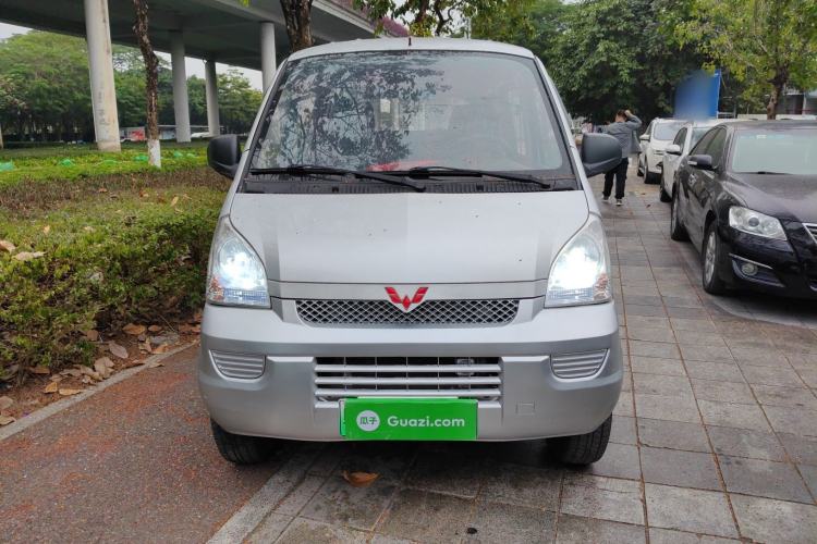 Used Wuling Rongguang EV 2020 Basic Version 7-Seater 300 km Exterior 1