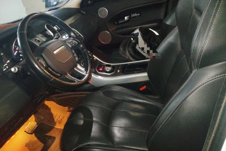 Used Land Rover Range Evoque 2016 2.0T SE PLUS Smart Enjoyment Edition Left Front Seat