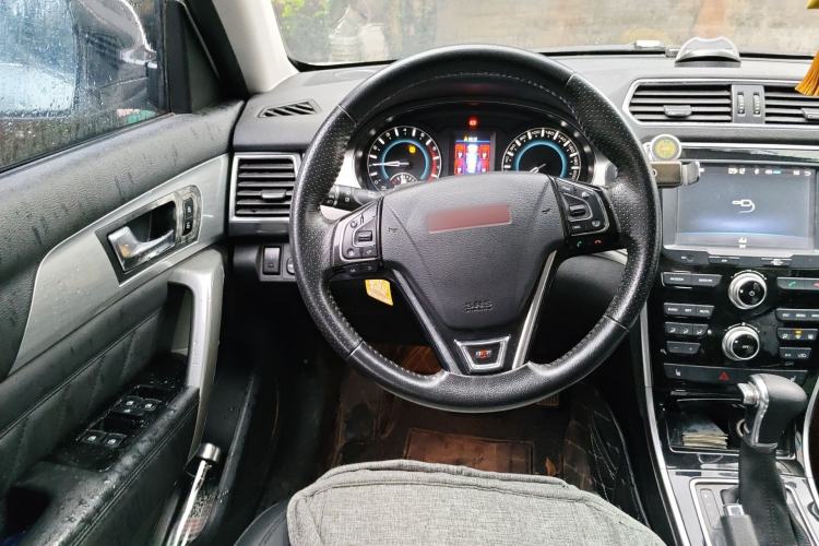 Used Haval H2 2016 Red Label 1.5T Automatic Two-Wheel Drive Elite Model
