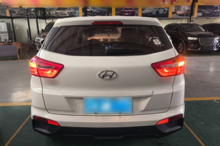 Used Hyundai ix25 2015 1.6L Automatic Two-Wheel Drive Fashionable GS Model Rear