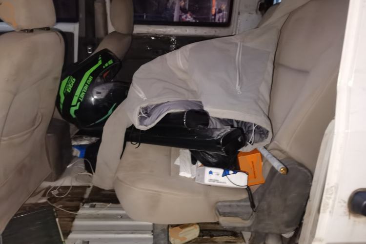 Used Wuling Rongguang V 2016 1.2L Practical Version Left Rear Seat