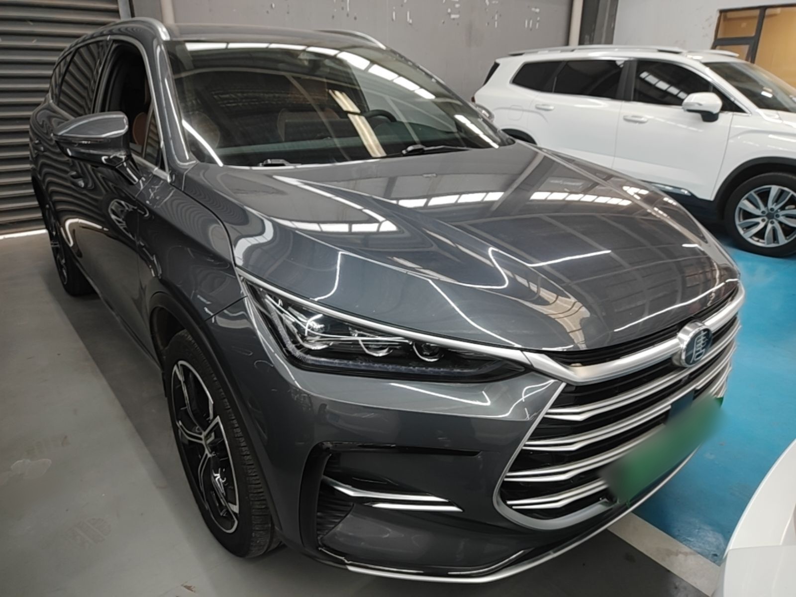 BYD Tang New Energy 2021 DM-i 112KM Prestige Model - Executive — снимка 3