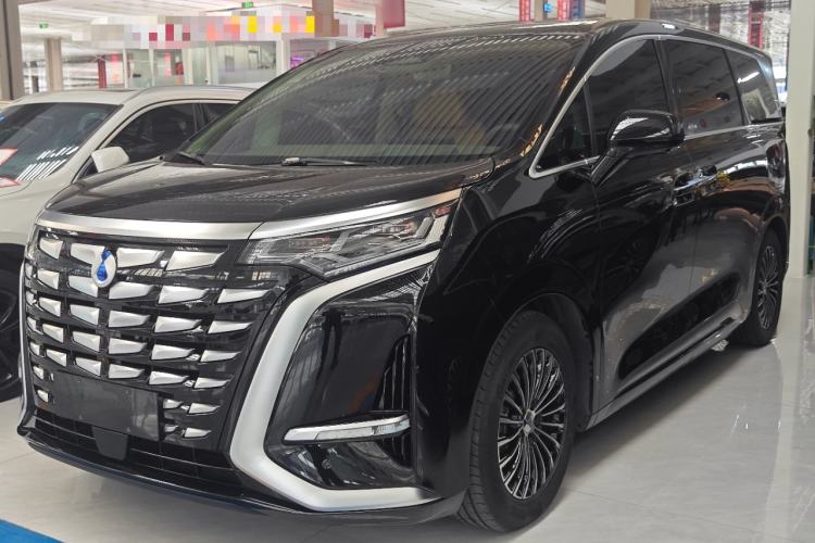 Used Denza D9 2022 DM-i 970 Four-Wheel Drive Prestige Model