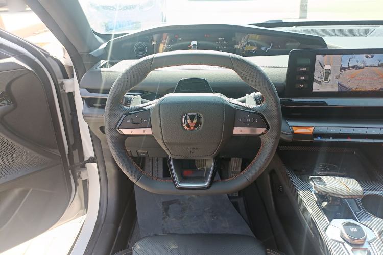 Used CHANGAN UNI-V 2022 1.5T Prestige Version
