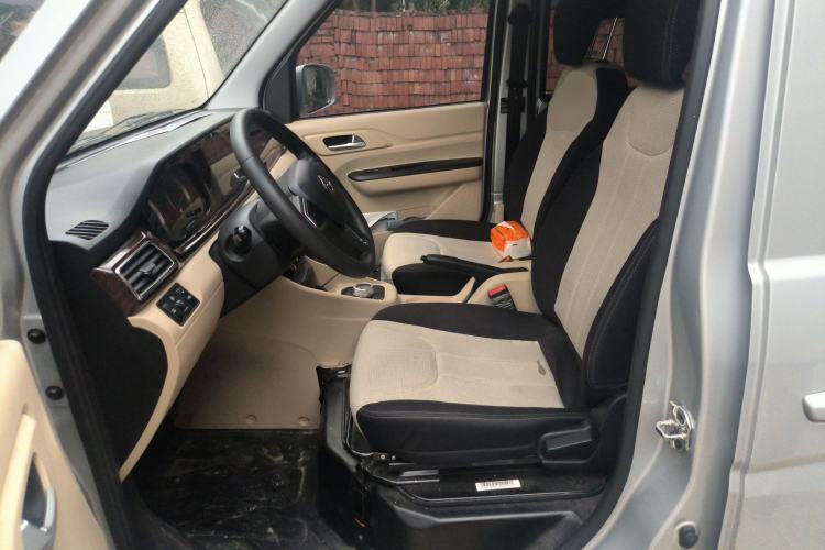 Used CHANGAN KUAYUE Xing V7 EV 2025 Model, Passenger Version, Comfort Type, 6-seater Left Front Seat