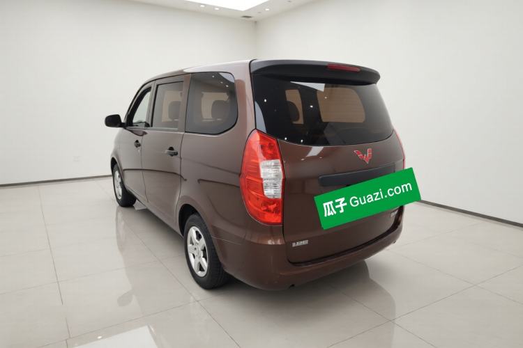 Used Wuling Hongguang 2015 1.2L S Base Model China V Standard Exterior 3
