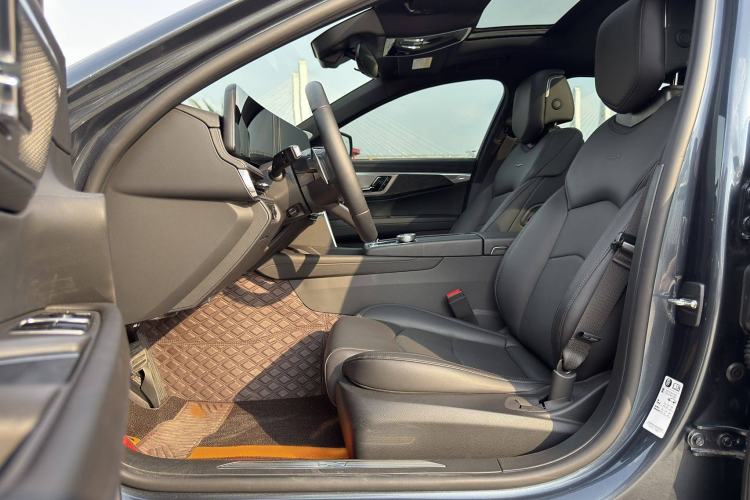 Used Cadillac CT6 2023 28T Luxury Version