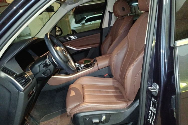 Used BMW X5 2022 xDrive40i M Sport Package
