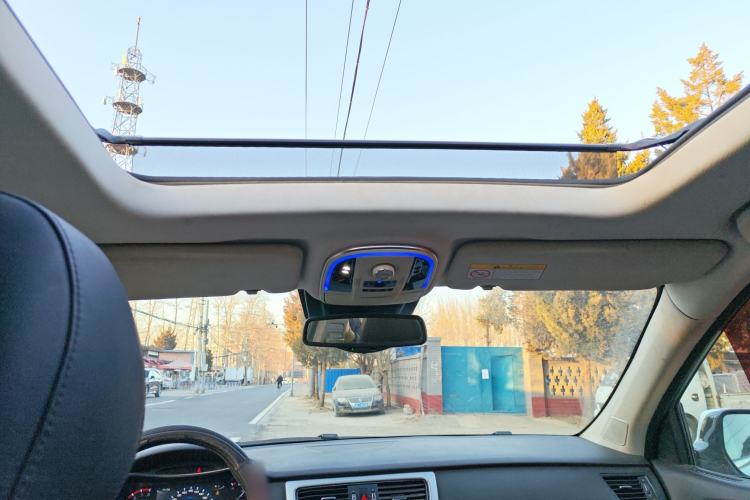 Used Haval H8 2017 2.0T Gasoline 4x4 Smart Enjoyment Version
