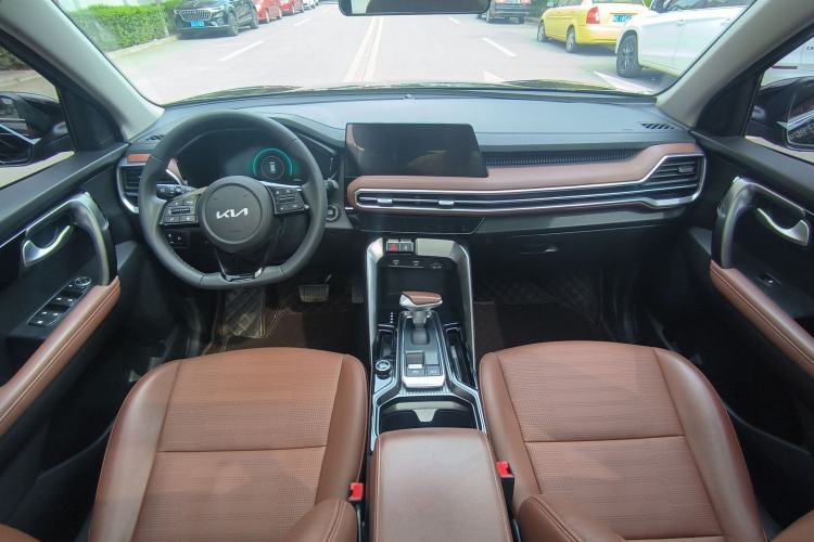 Used Kia Sportage R 2021 Ace 2.0L Splendid Edition Interior 1