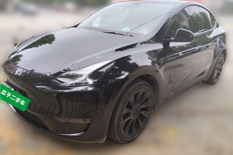 Used Tesla Model Y 2022 Long-Range All-Wheel-Drive Version