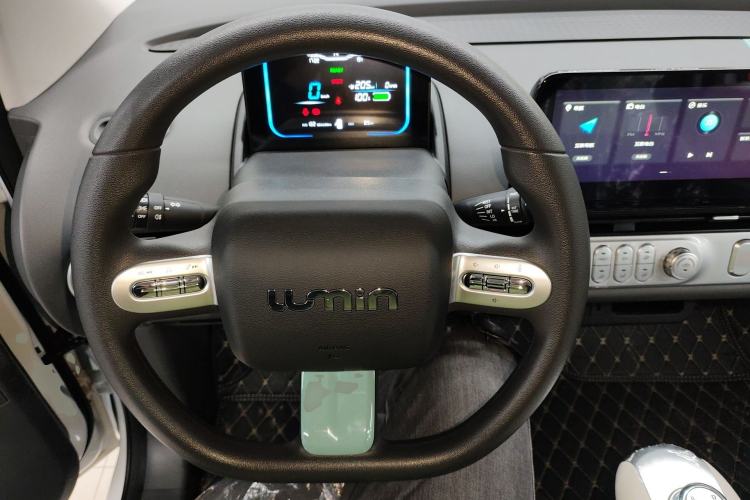 Used CHANGAN NEVO Lumin 2025 205 km Xiangqin Version
