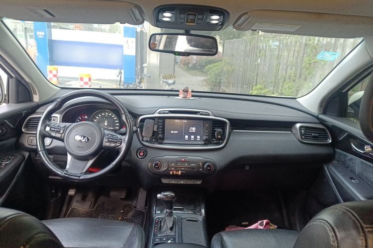 Used Kia Sorento 2015 Sorento L 2.4L Gasoline 4WD Elite Edition 5 Seats China IV Standard
