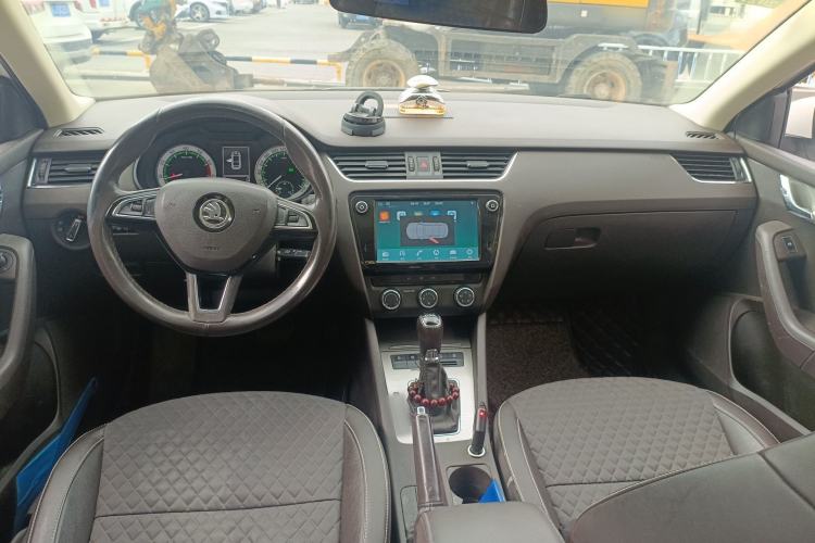 Used Skoda Octavia 2018 TSI230 DSG Luxury Edition