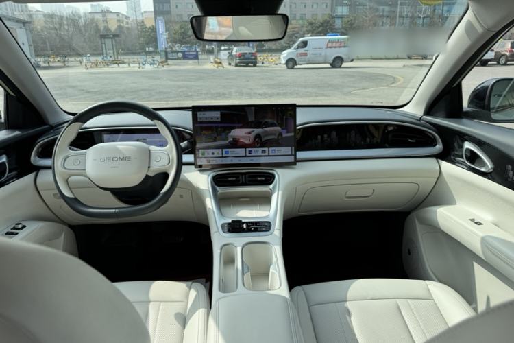 Used Geely Galaxy Geome 2025 UP 410km Exploration+ Edition