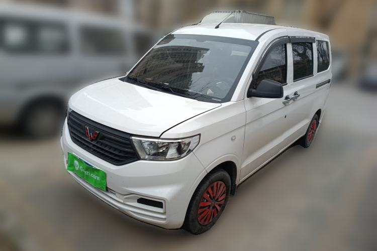 Used Wuling Hongguang V 2022 1.5L Jingqu Edition Electric-Assist LAR