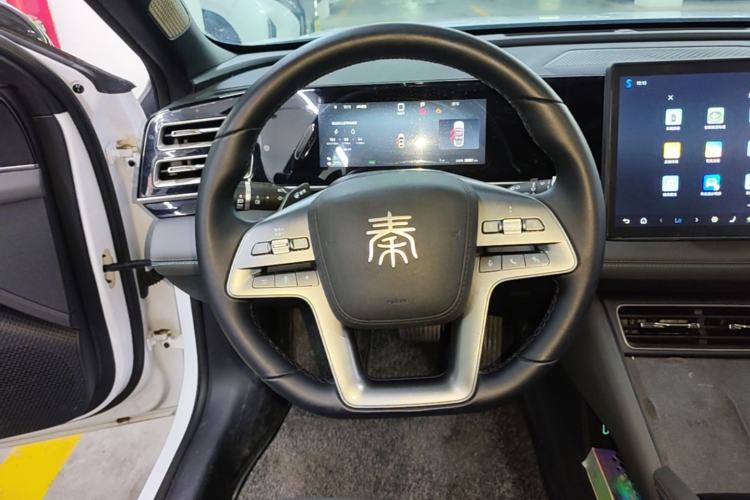 Used BYD Qin L 2025 DM-i Smart Drive 120KM Superior Model
