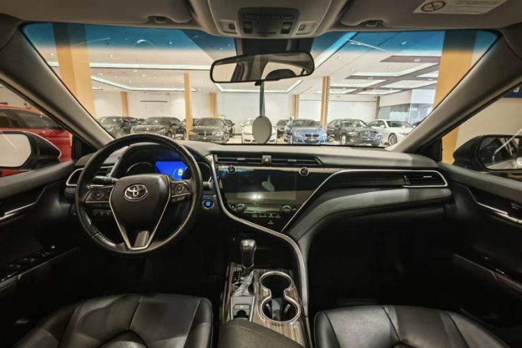 Used Toyota Camry 2019 2.0G Luxury Edition China VI Standard
