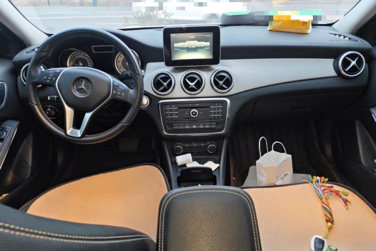 Used Mercedes-Benz GLA 2016 GLA 200 Fashion Model
