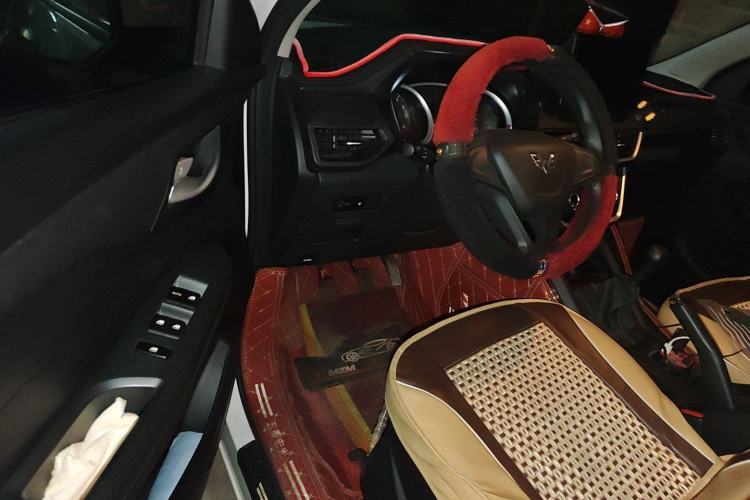 Used Wuling Hongguang S3 2018 1.5L Manual Standard Version China V Standard