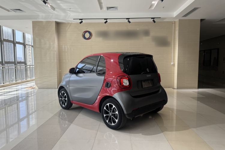 Used smart fortwo 2015 1.0L 52 kW Hardtop Passion Edition
