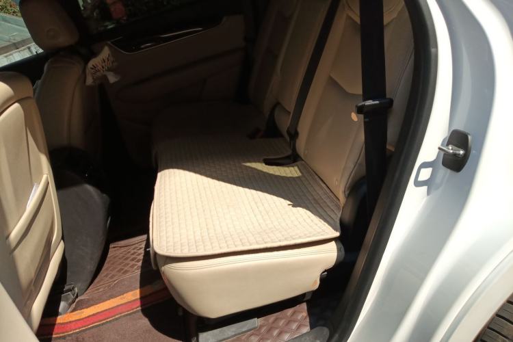 Used Cadillac XT5 2016 28T Four-Wheel Drive Tech Version
