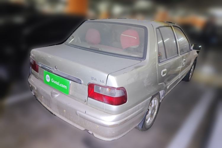 Used FAW Xiali 2011 A+ 1.0L Sedan
