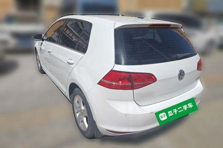 Used Volkswagen Golf 2014 1.4TSI Automatic Luxury Model Rear Left 45 Deg