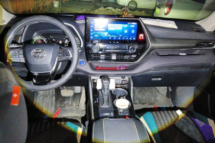 Used Toyota Highlander 2022 Dual-Engine 2.5L Two-Wheel Drive Prestige Edition 7-Seater