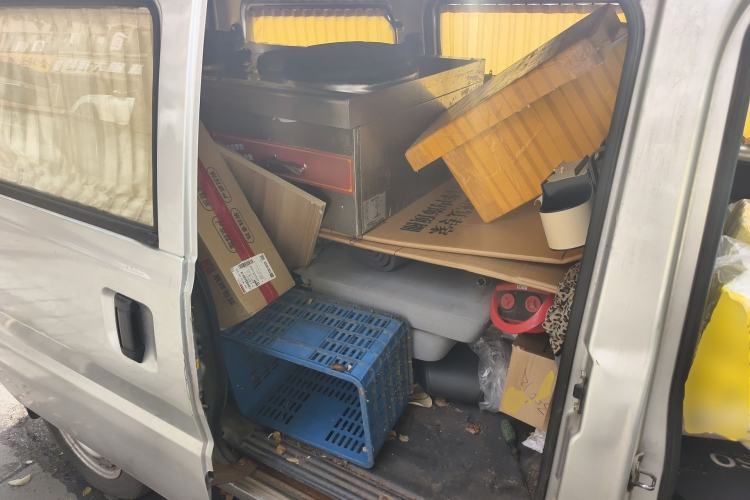 Used BAIC Weiwang 306 2011 1.3L base model 7 seats Left Rear Seat