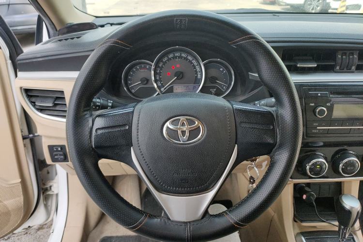 Used Toyota Corolla 2014 1.6L CVT GL Steering Wheel