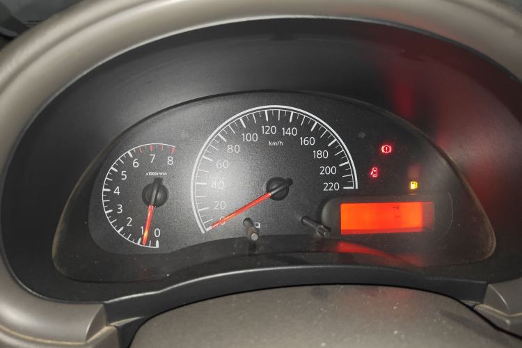 Used Nissan Sunny 2014 1.5XE Manual Comfort Edition
