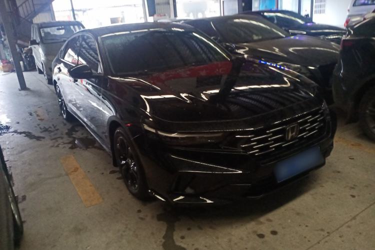 Used Honda Accord 2025 Sport Series 260TURBO Luxury Edition
