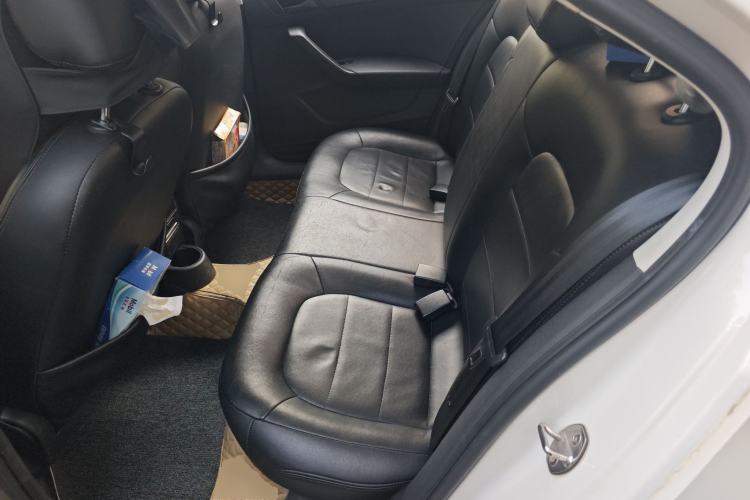 Used Volkswagen Santana 2016 1.6L Automatic Fashion Edition
