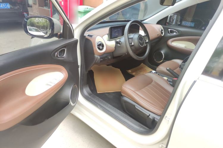 Used Wuling Bingo 2023 203km Comfort Edition Driver Seat