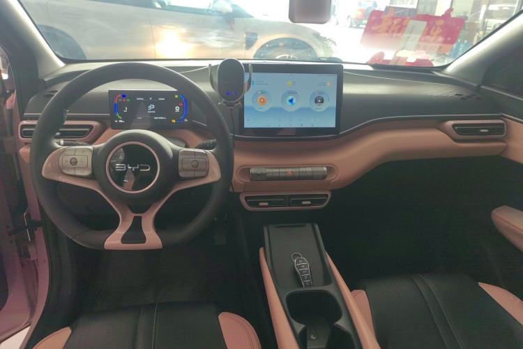 Used BYD Seagull 2024 Honor Edition 305km Dynamic Version Interior 2