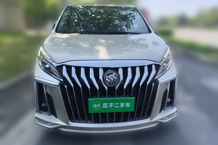 Used Buick GL8 2018 ES 28T Comfort Model China VI Standard Front