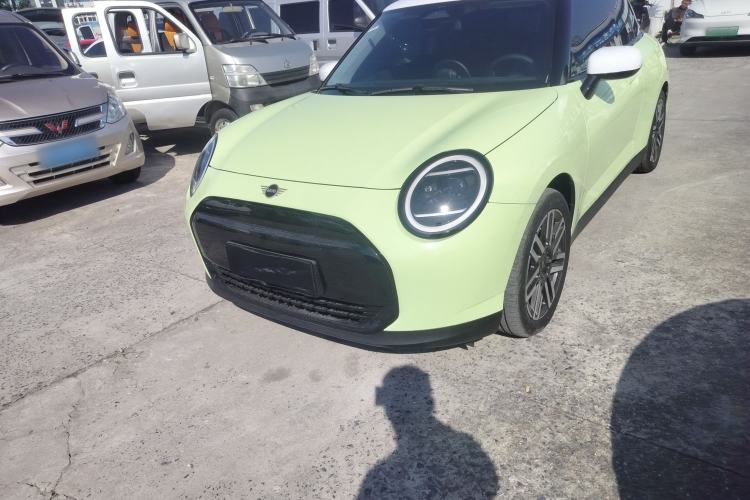 Used MINI Electric MINI COOPER 2025 456km COOPER E Classic Style
