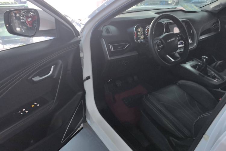 Used JETOUR X70M 2022 1.5T Manual Advanced Partner 7-Seater
